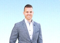 Conny Podologin am Empfang